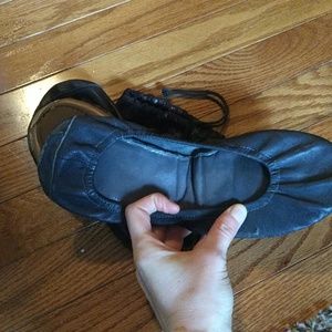 GAP leather fold up flats